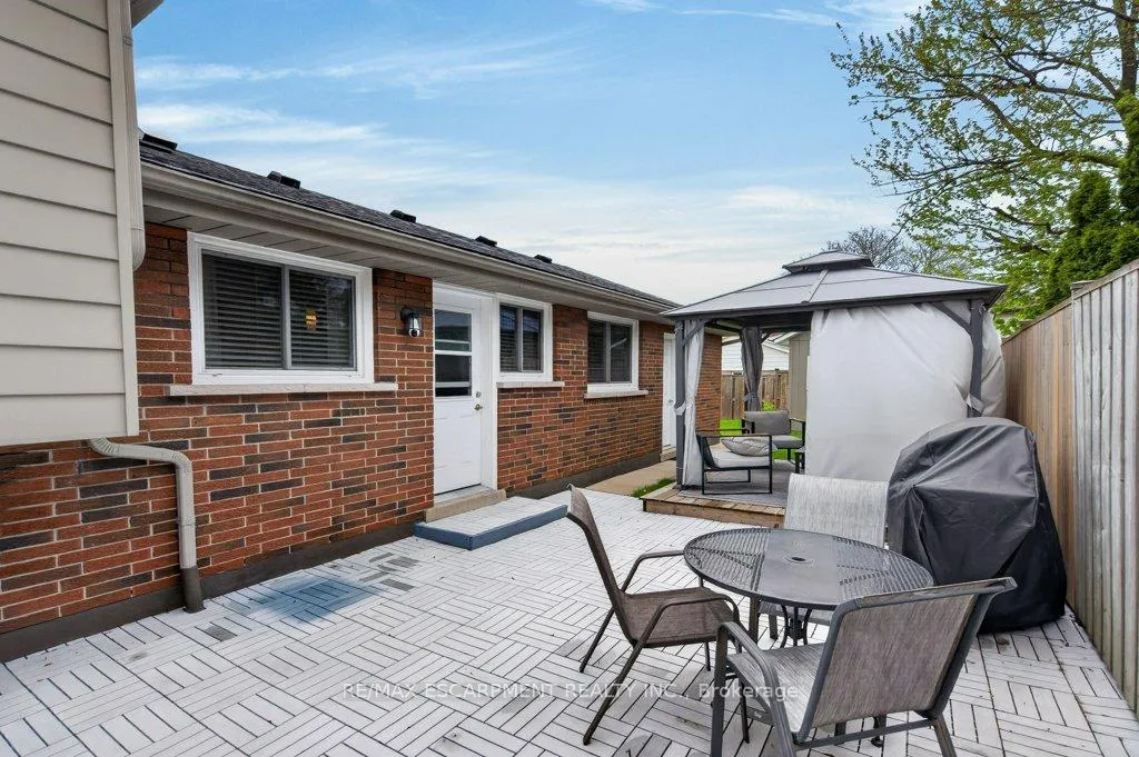 Photo 36 of 4 Camelot Drive, Hamilton, Lawfield — HOMEH