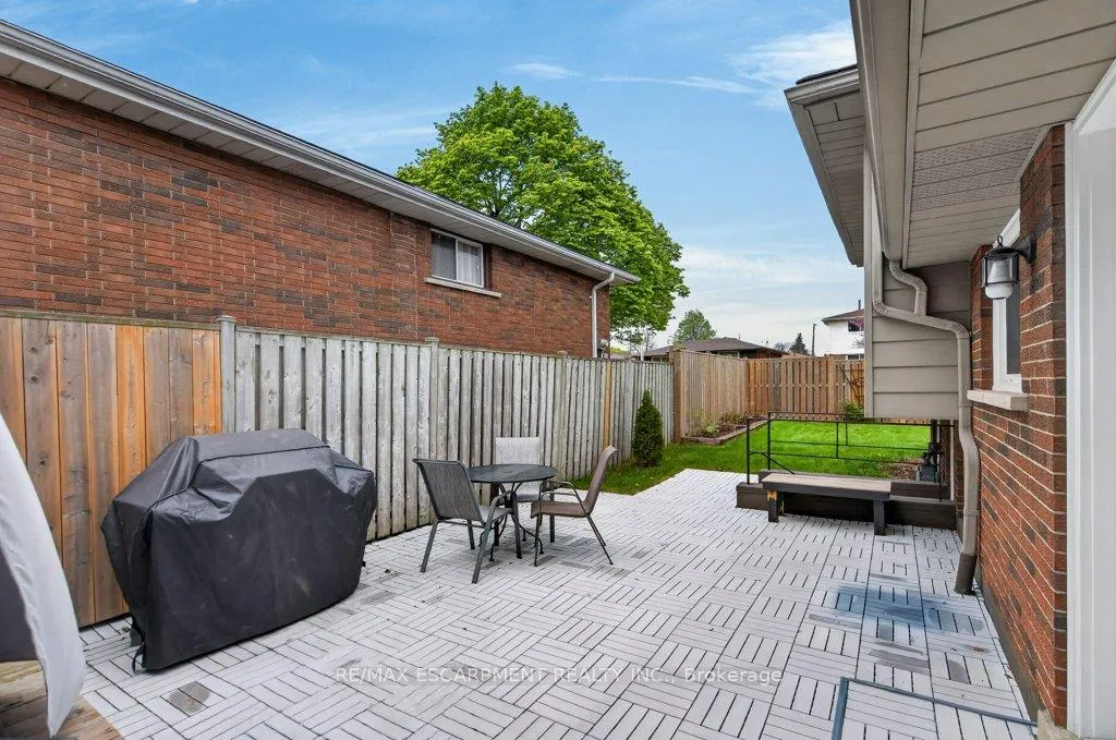 Photo 39 of 4 Camelot Drive, Hamilton, Lawfield — HOMEH