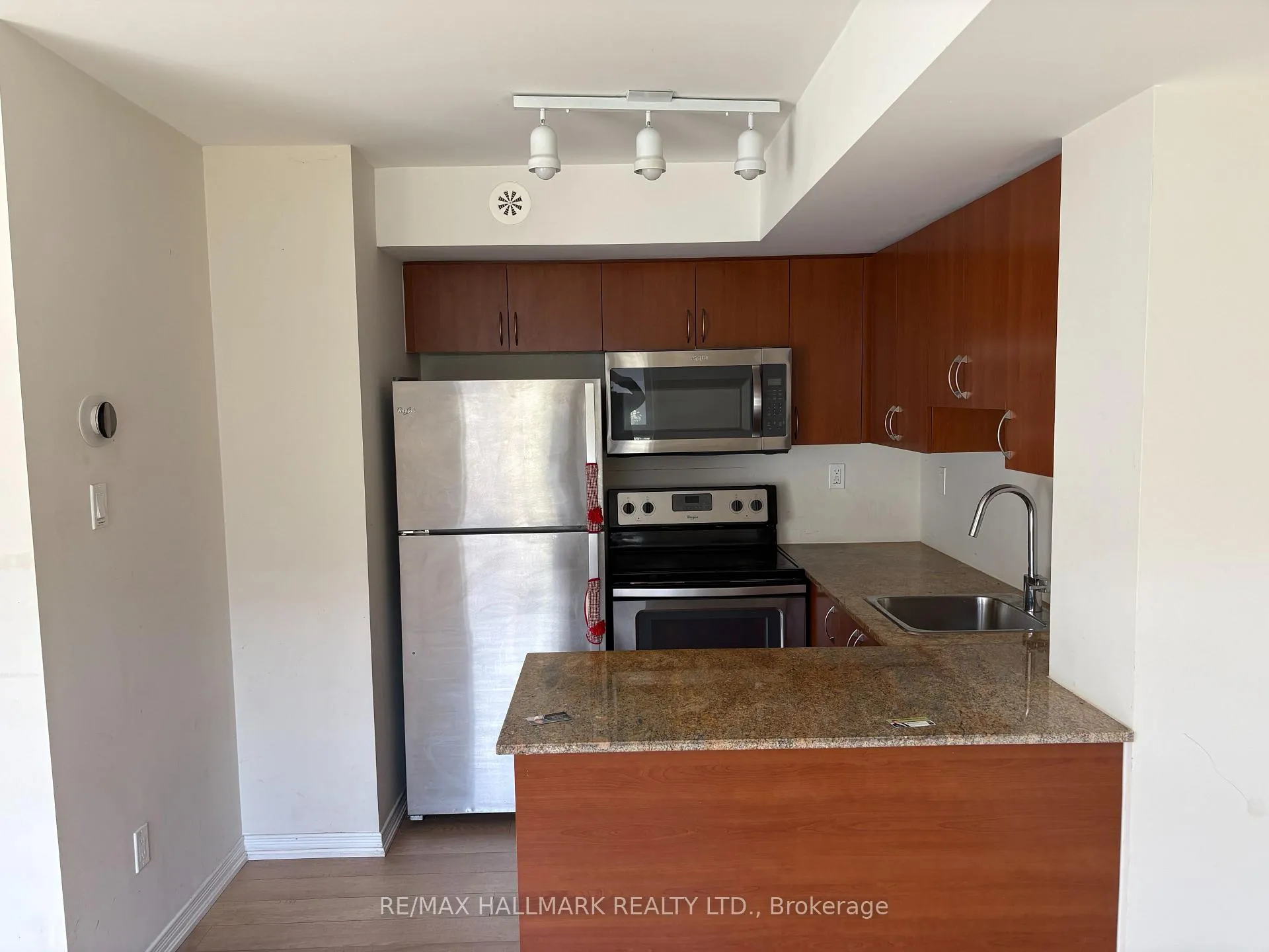 Photo 4 of Unit 306, 1070 Progress Avenue, Scarborough, Malvern — HOMEH