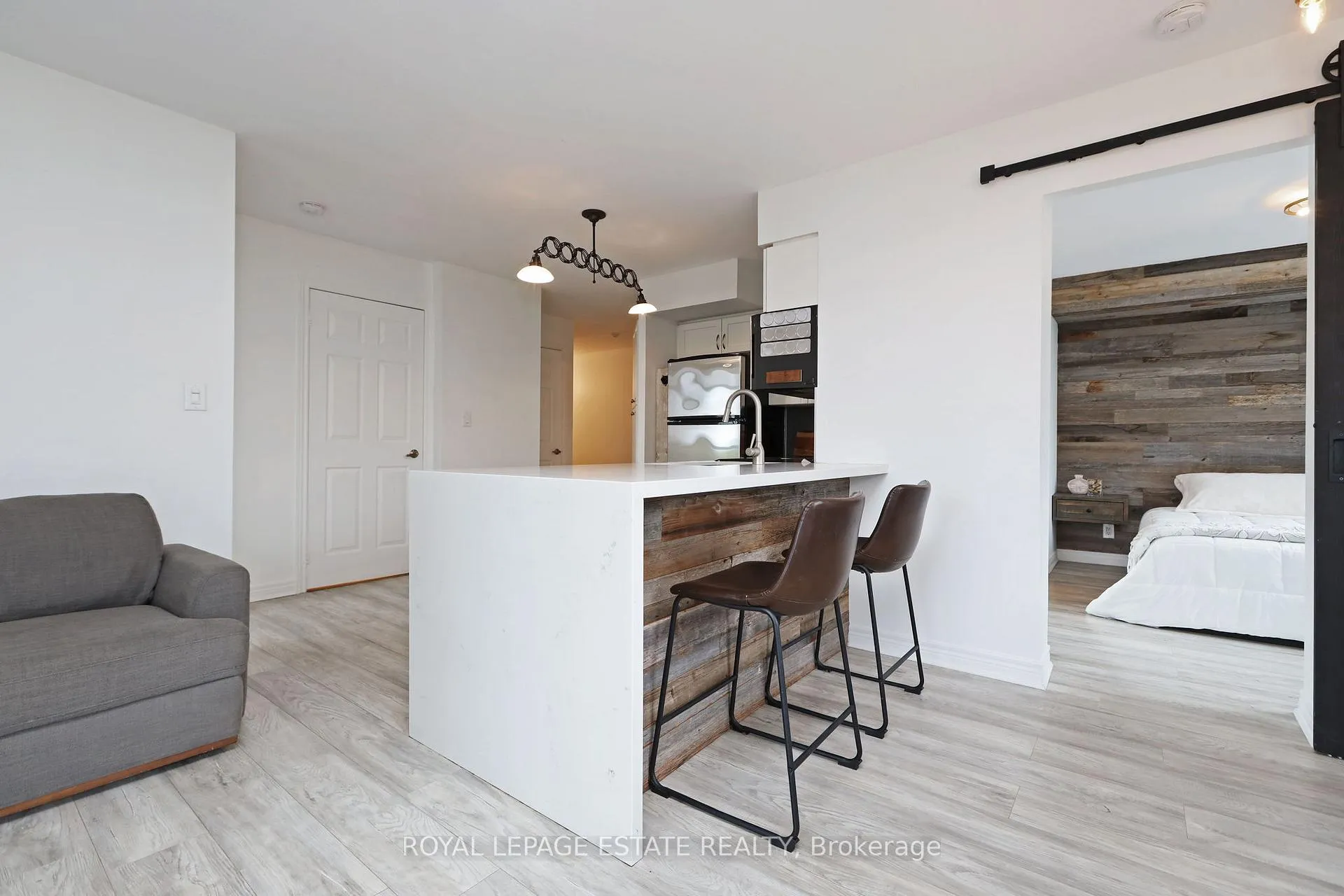 Photo 4 of Unit 512, 225 Wellesley Street E, Toronto, Cabbagetown-South St. James Town — HOMEH