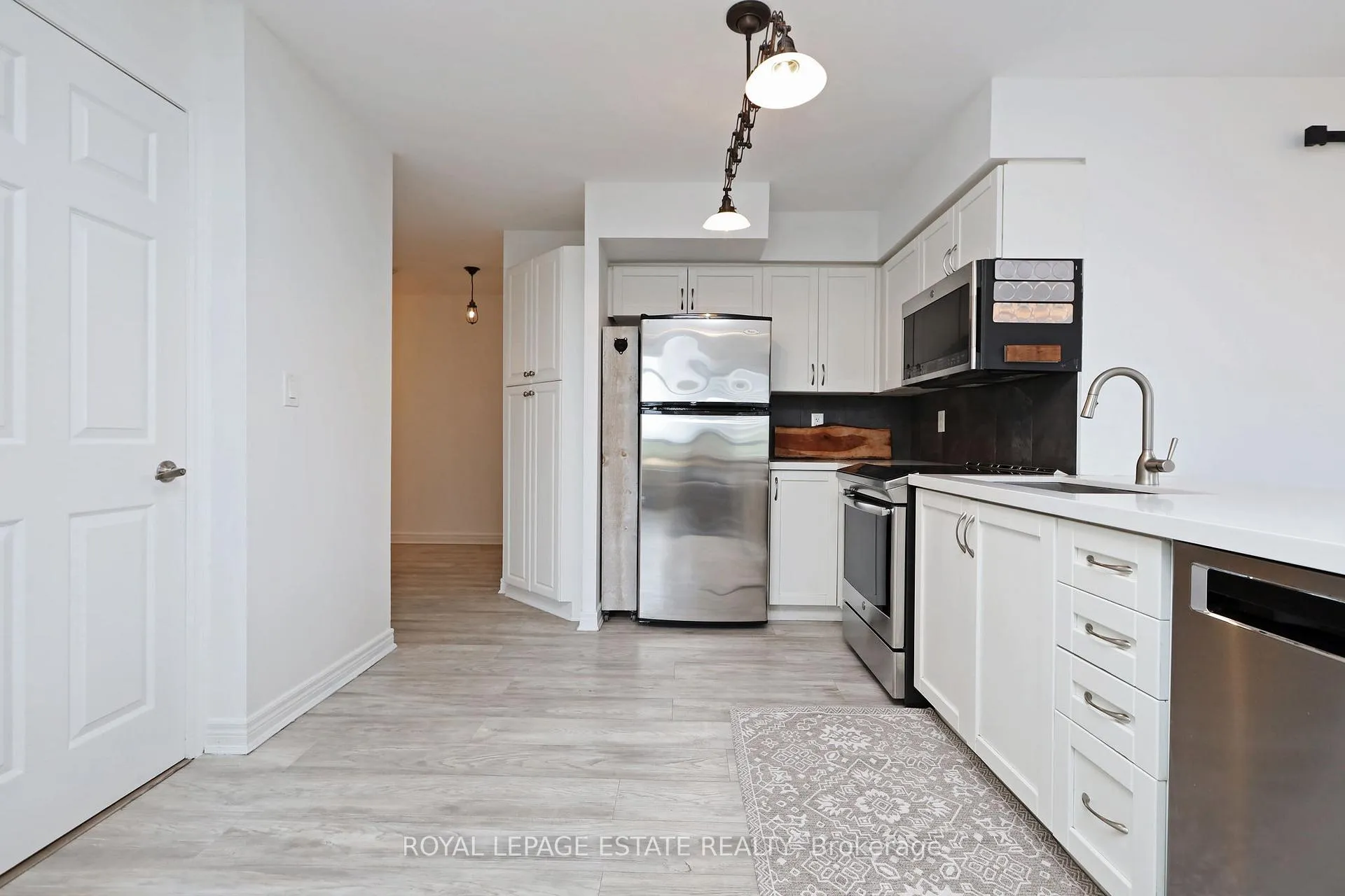 Photo 5 of Unit 512, 225 Wellesley Street E, Toronto, Cabbagetown-South St. James Town — HOMEH