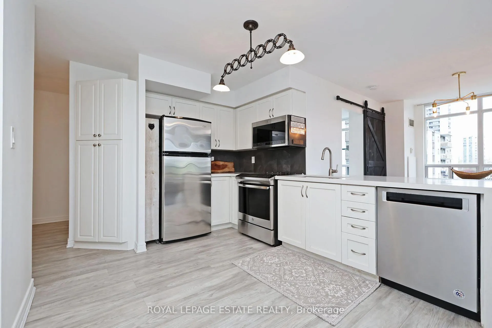 Photo 6 of Unit 512, 225 Wellesley Street E, Toronto, Cabbagetown-South St. James Town — HOMEH