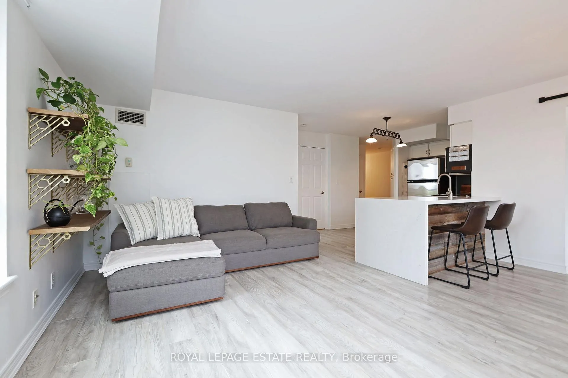Photo 9 of Unit 512, 225 Wellesley Street E, Toronto, Cabbagetown-South St. James Town — HOMEH