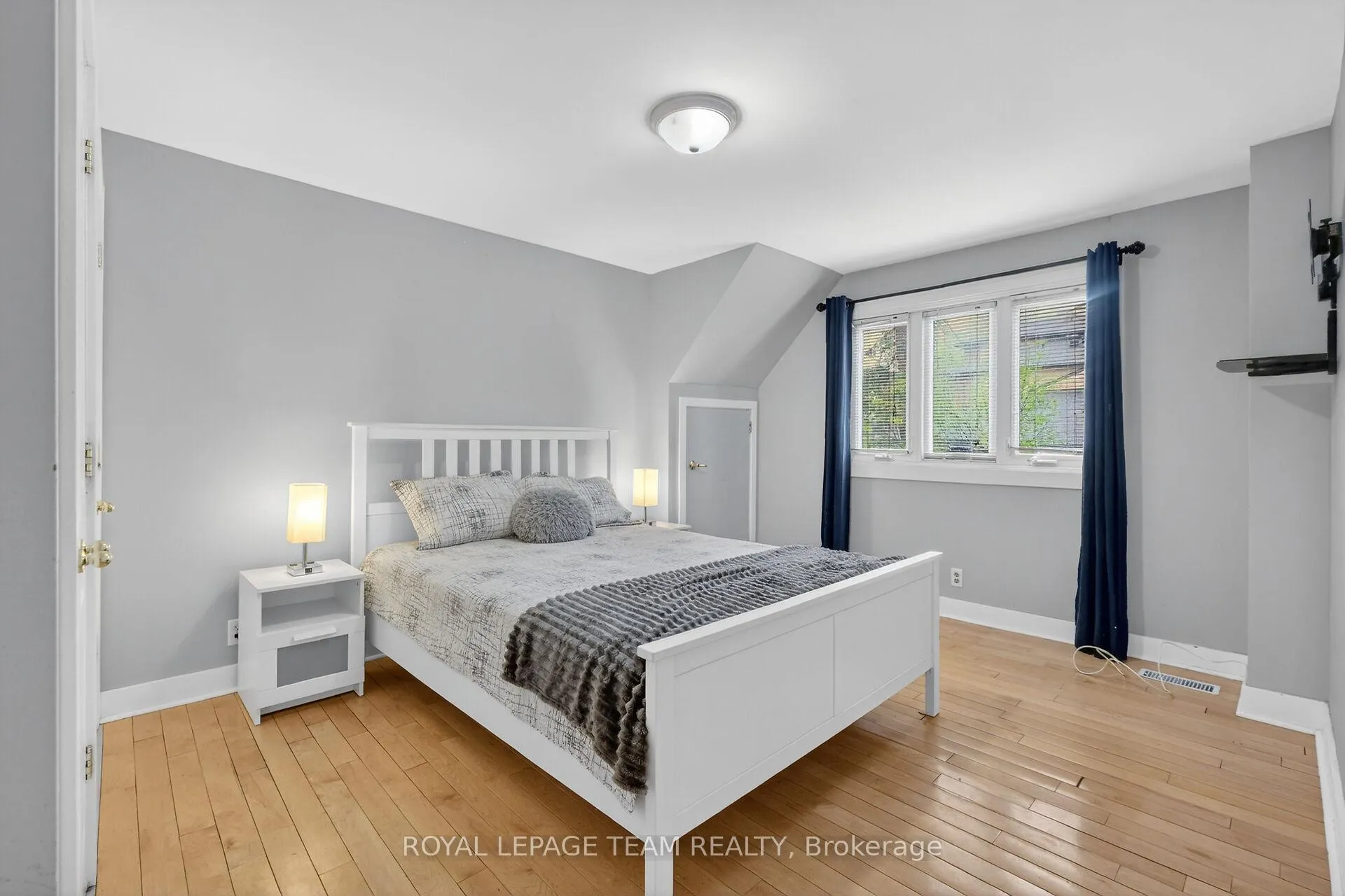 Photo 11 of 196 Prince Albert Street, Ottawa, Overbrook/Castle Heights — HOMEH