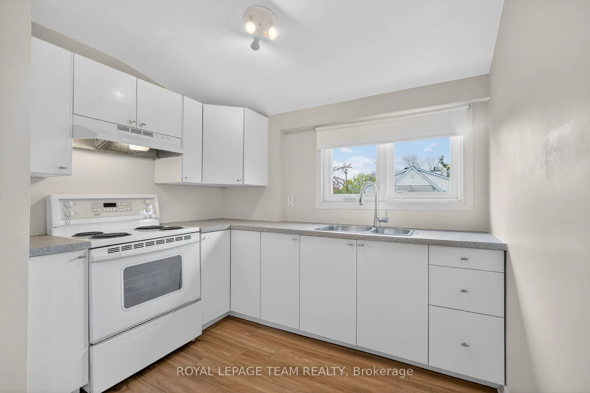 Photo 32 of 196 Prince Albert Street, Ottawa, Overbrook/Castle Heights — HOMEH