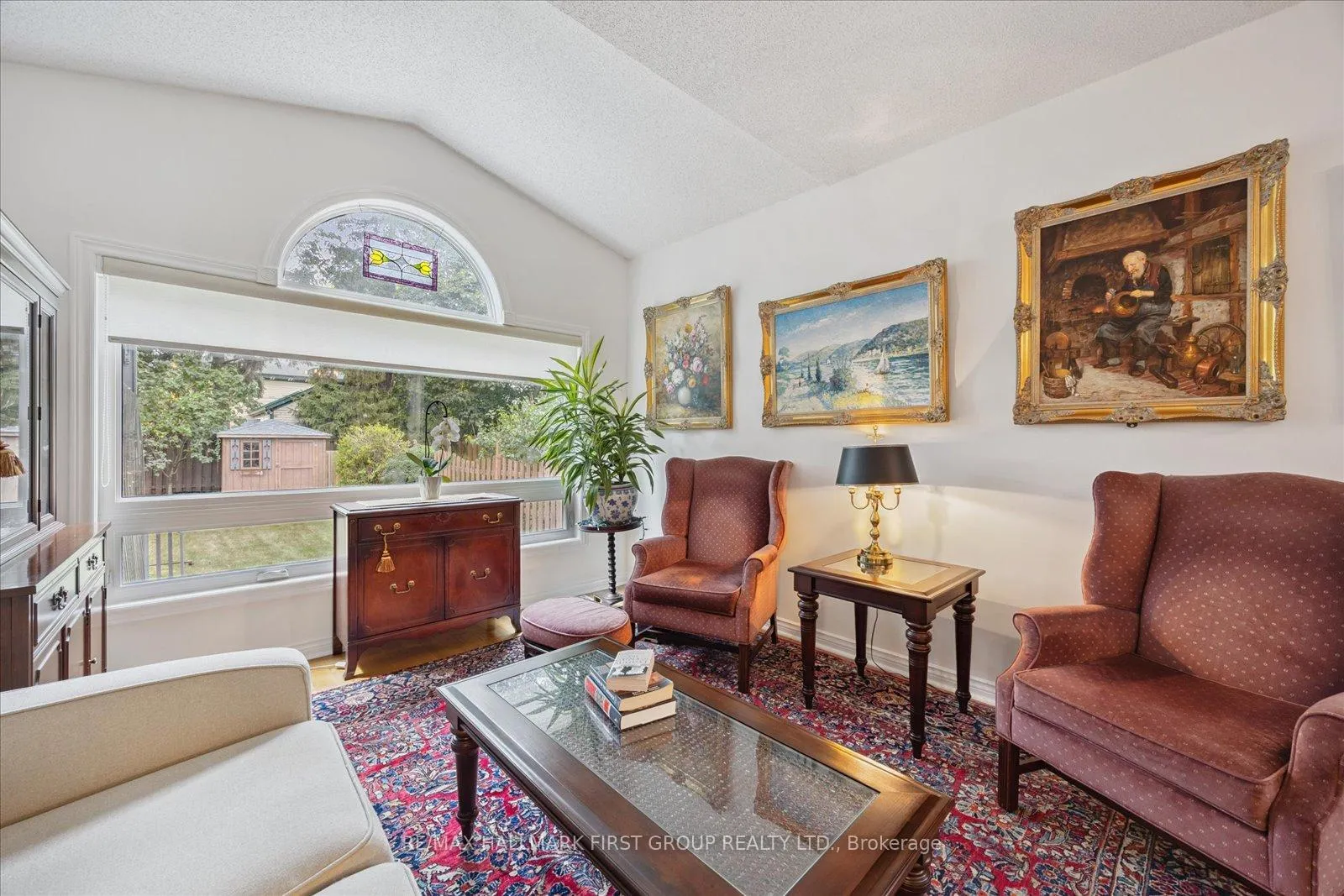 Photo 7 of 412 Athol Street, Whitby, Downtown Whitby — HOMEH
