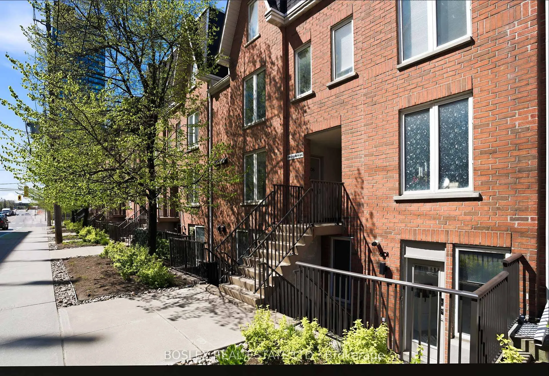 Photo 29 of Unit 606, 100 Strachan Avenue, Toronto, Niagara — HOMEH