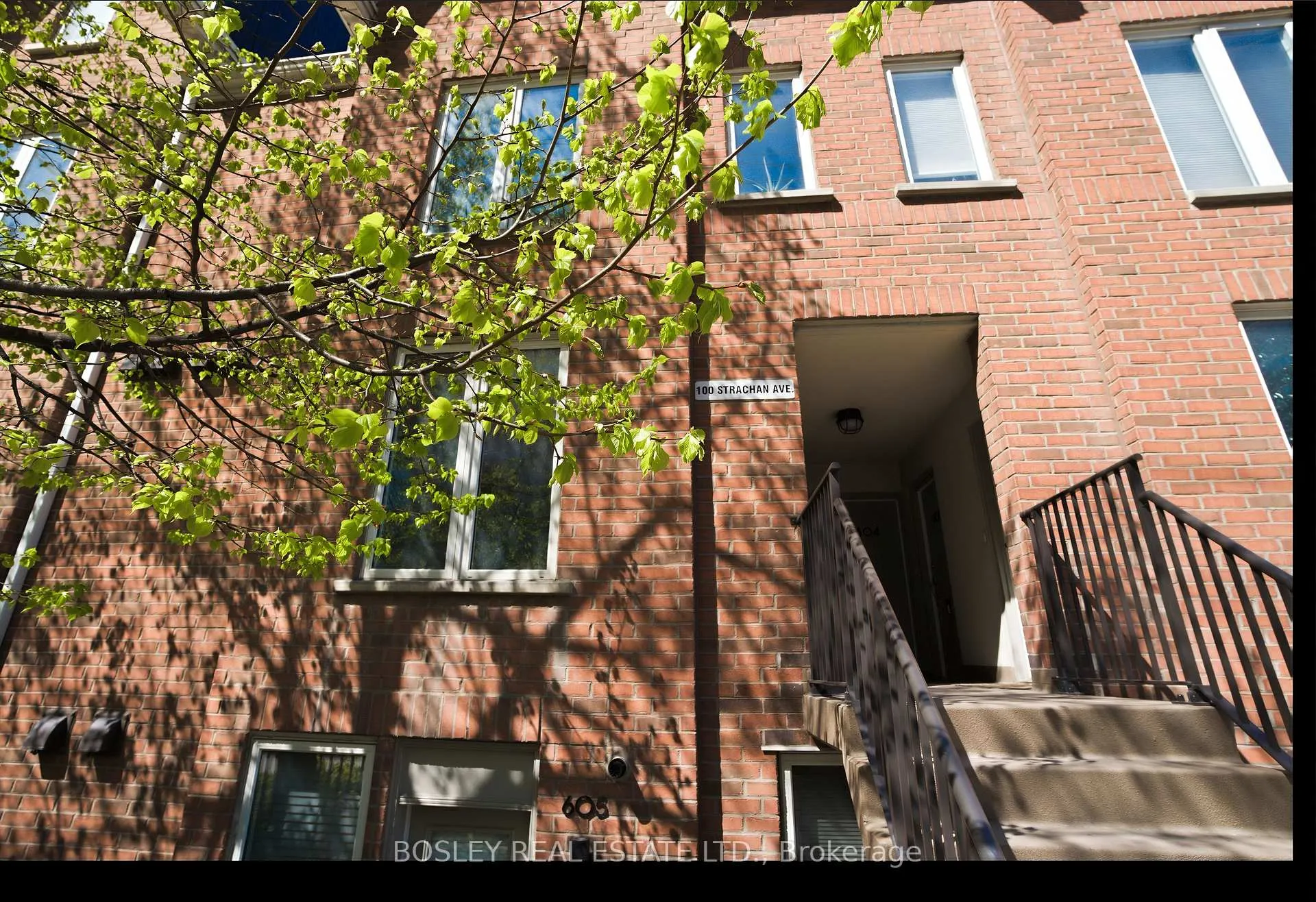 Photo 30 of Unit 606, 100 Strachan Avenue, Toronto, Niagara — HOMEH
