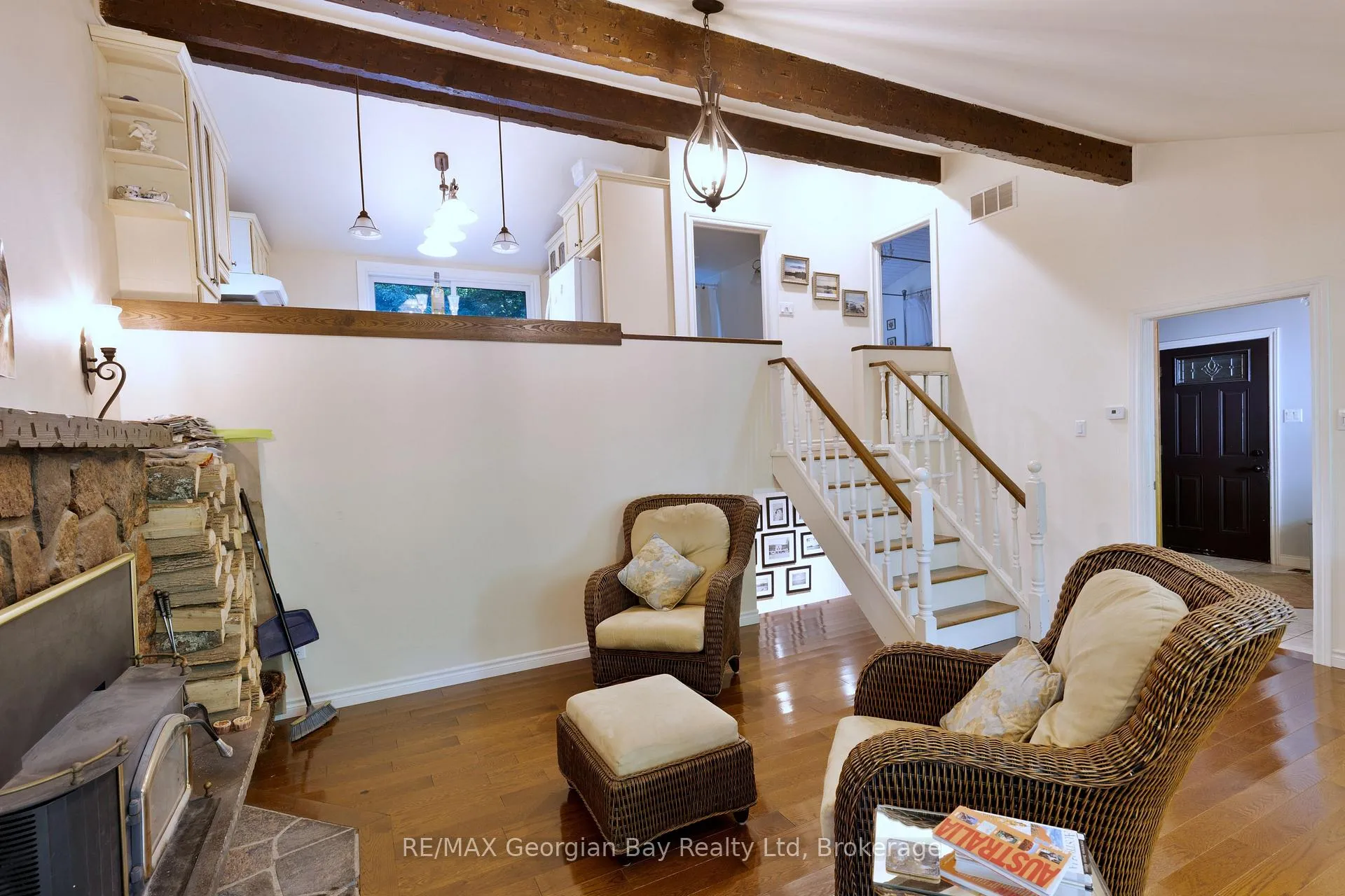 Photo 11 of 133 Timcourt Drive, Tiny, Rural Tiny — HOMEH