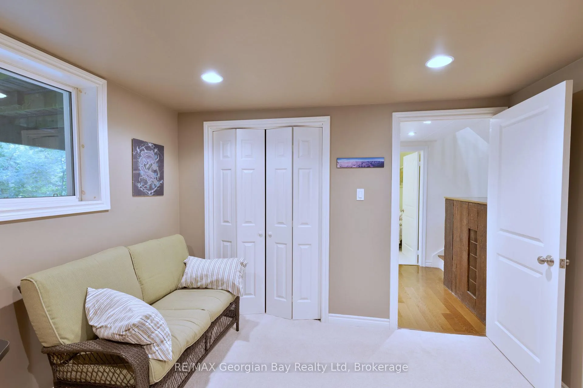 Photo 24 of 133 Timcourt Drive, Tiny, Rural Tiny — HOMEH