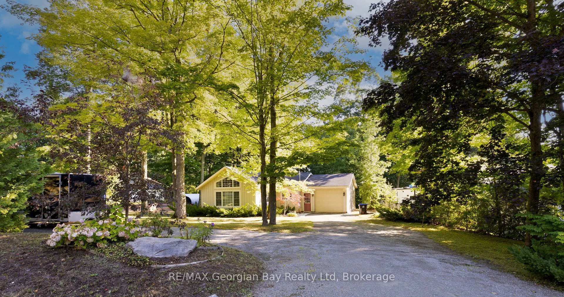 Photo 35 of 133 Timcourt Drive, Tiny, Rural Tiny — HOMEH
