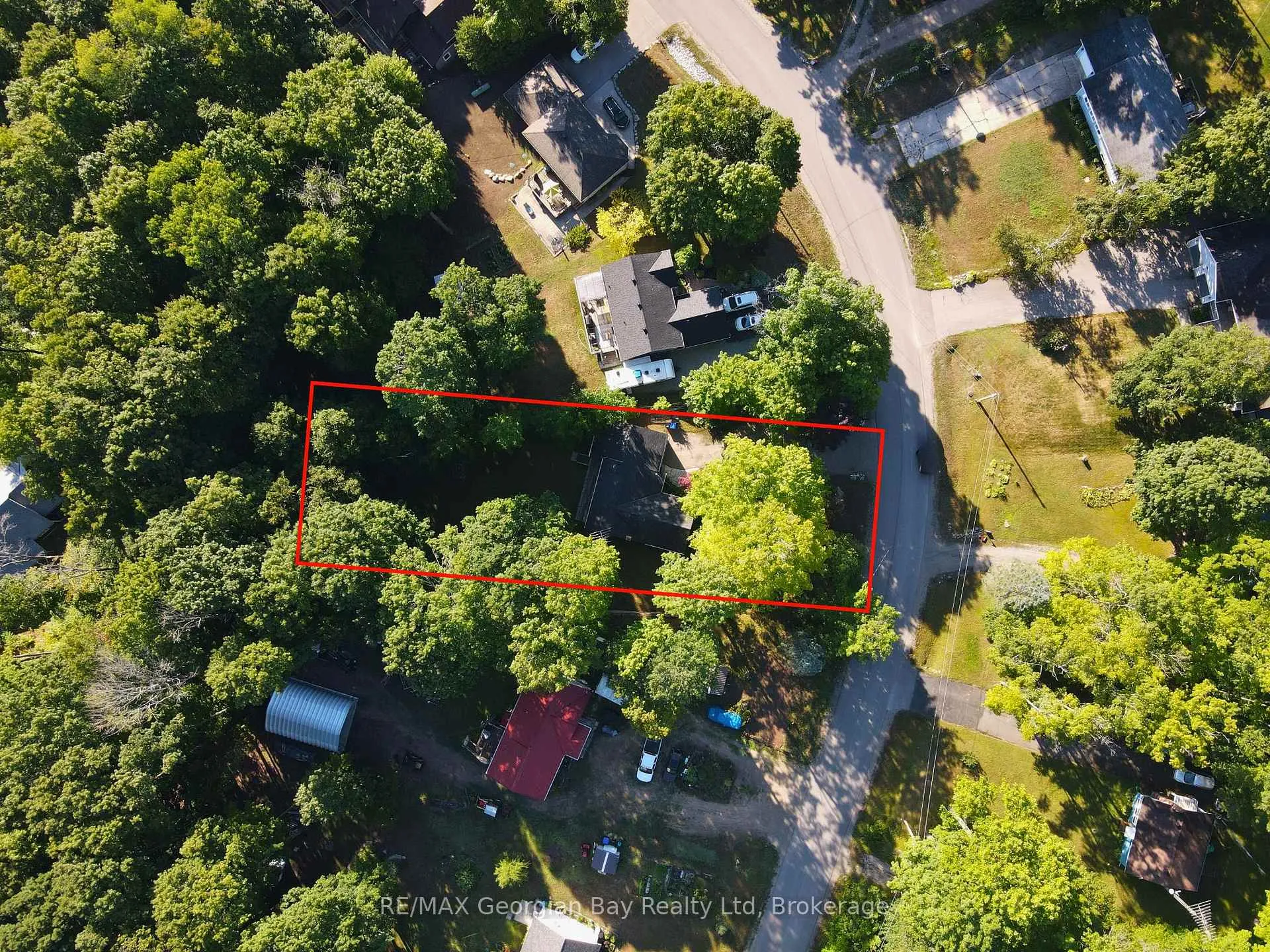 Photo 36 of 133 Timcourt Drive, Tiny, Rural Tiny — HOMEH
