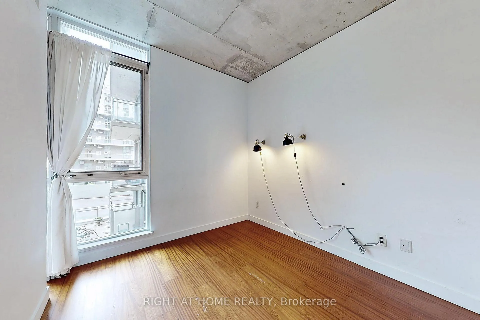 Photo 12 of Unit 312, 38 Niagara Street, Toronto, Waterfront Communities — HOMEH