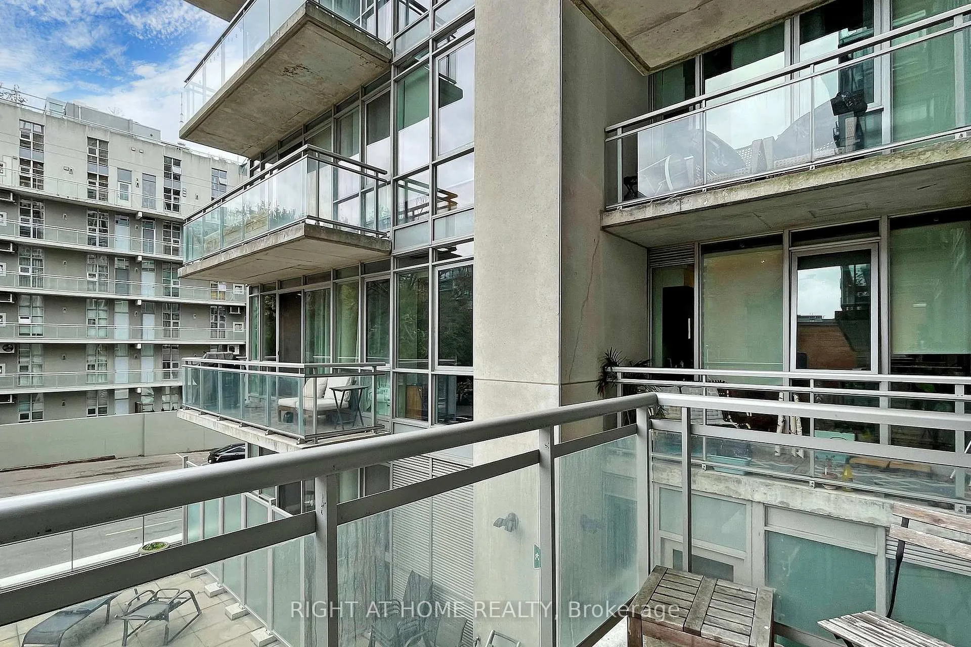 Photo 17 of Unit 312, 38 Niagara Street, Toronto, Waterfront Communities — HOMEH