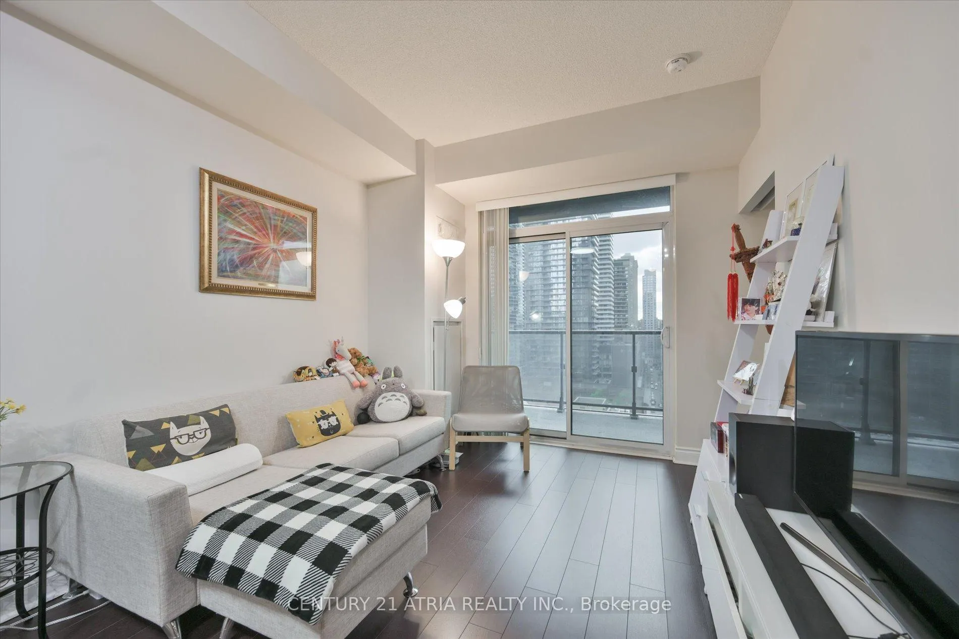 Photo 11 of Unit 1907, 28 Ted Rogers Way, Toronto, Church-Yonge Corridor — HOMEH