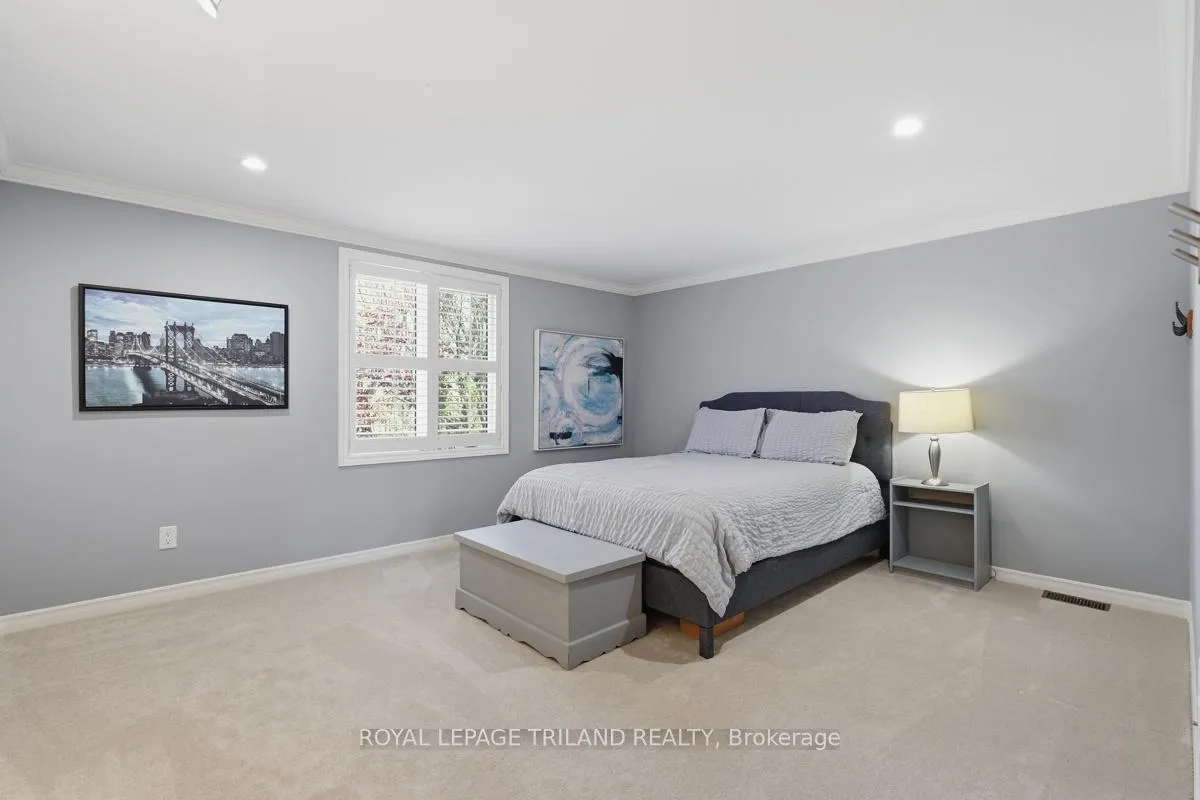 Photo 26 of 48 Tamarack Crescent, London, South L — HOMEH