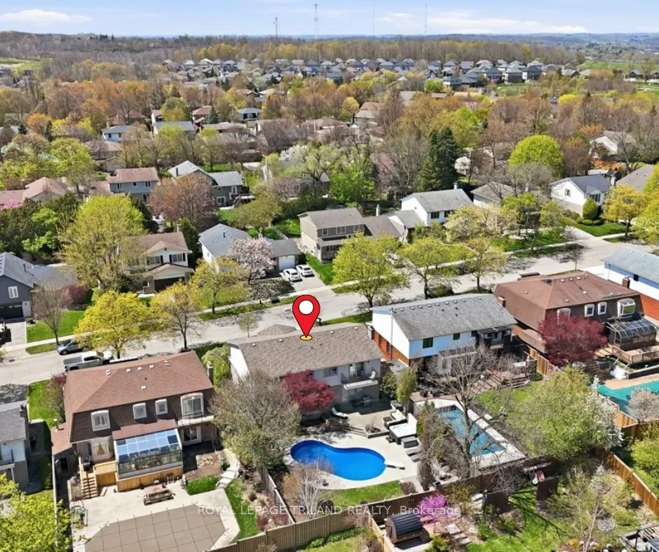 Photo 41 of 48 Tamarack Crescent, London, South L — HOMEH