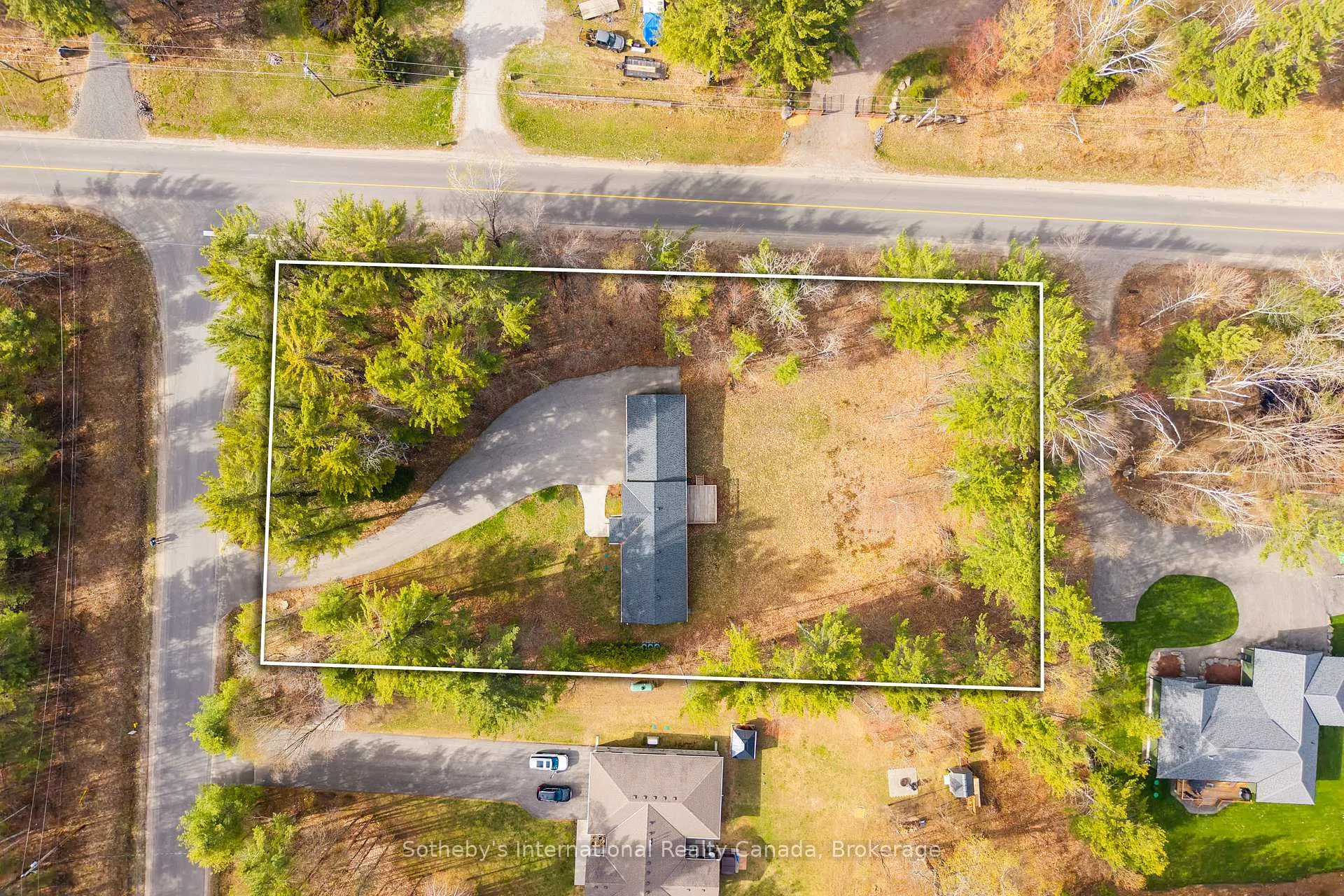 Photo 6 of 1021 Tower Crescent, Gravenhurst, Morrison — HOMEH