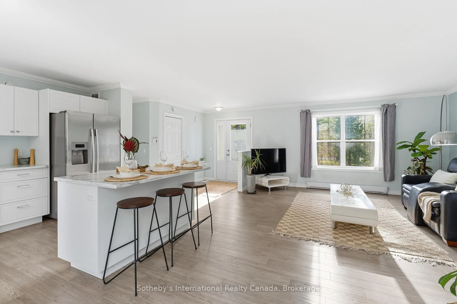 Photo 13 of 1021 Tower Crescent, Gravenhurst, Morrison — HOMEH