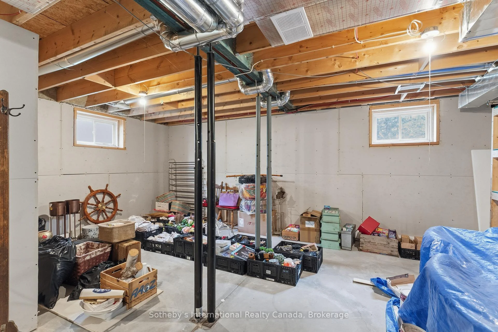 Photo 31 of 1021 Tower Crescent, Gravenhurst, Morrison — HOMEH