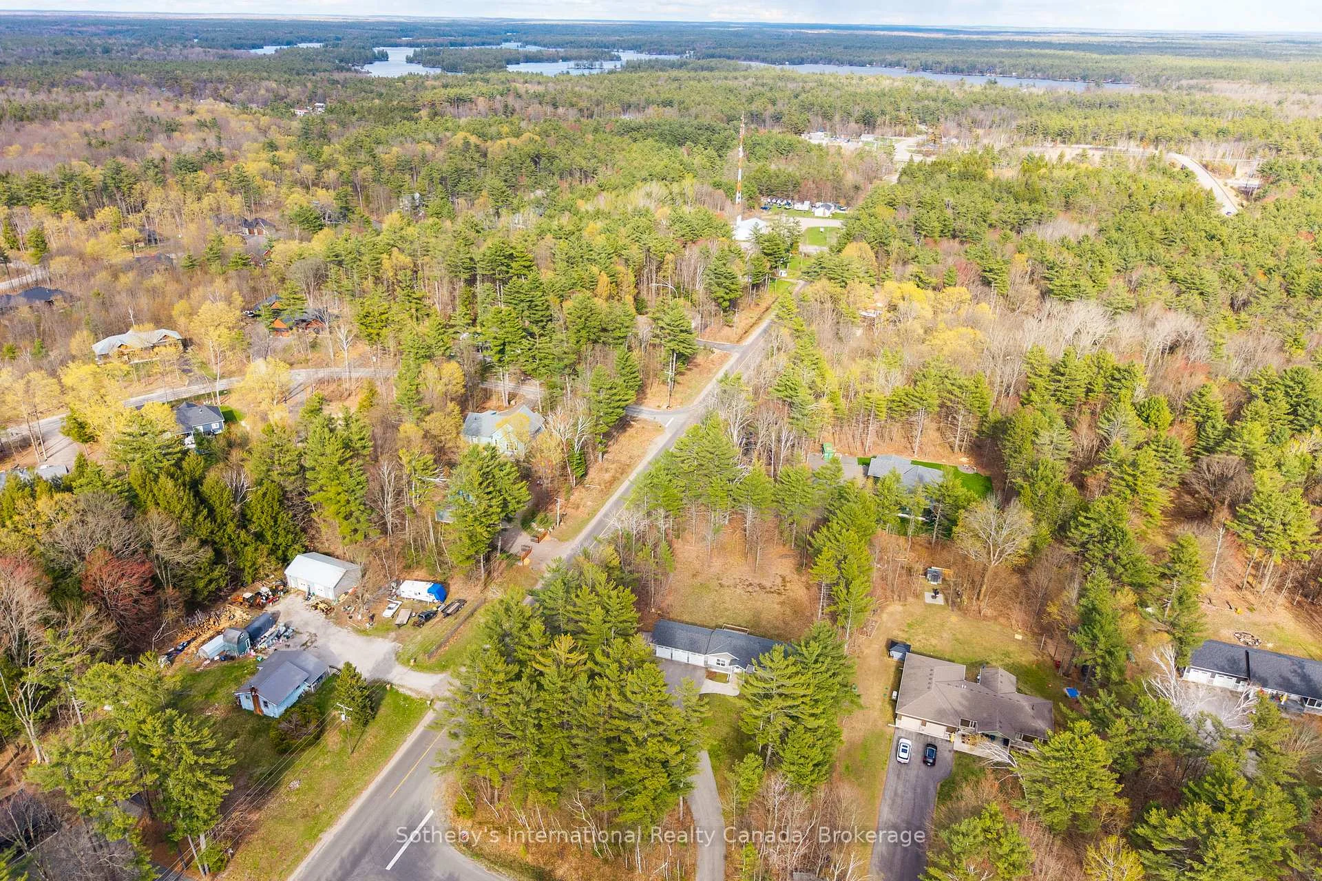 Photo 50 of 1021 Tower Crescent, Gravenhurst, Morrison — HOMEH