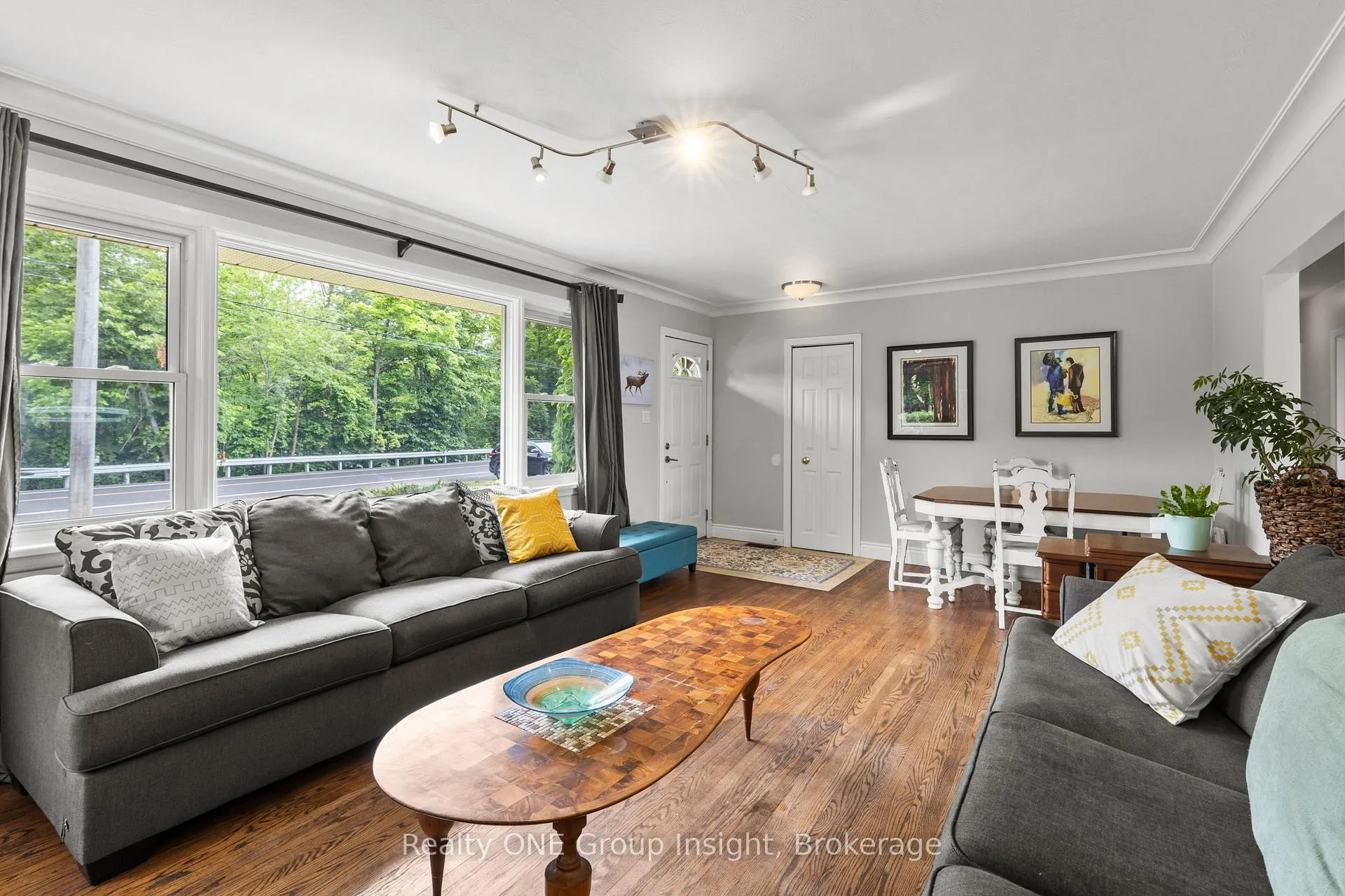 Photo 8 of 4153 Aberdeen Road, Lincoln, Beamsville — HOMEH