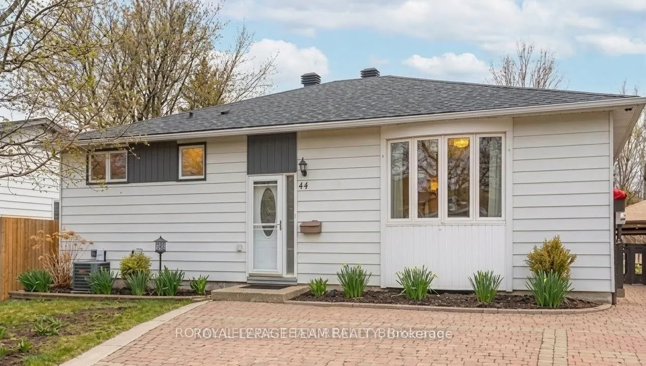 Photo 1 of 44 Ballantrae Way, Ottawa, Kanata - Glencairn/Hazeldean — HOMEH