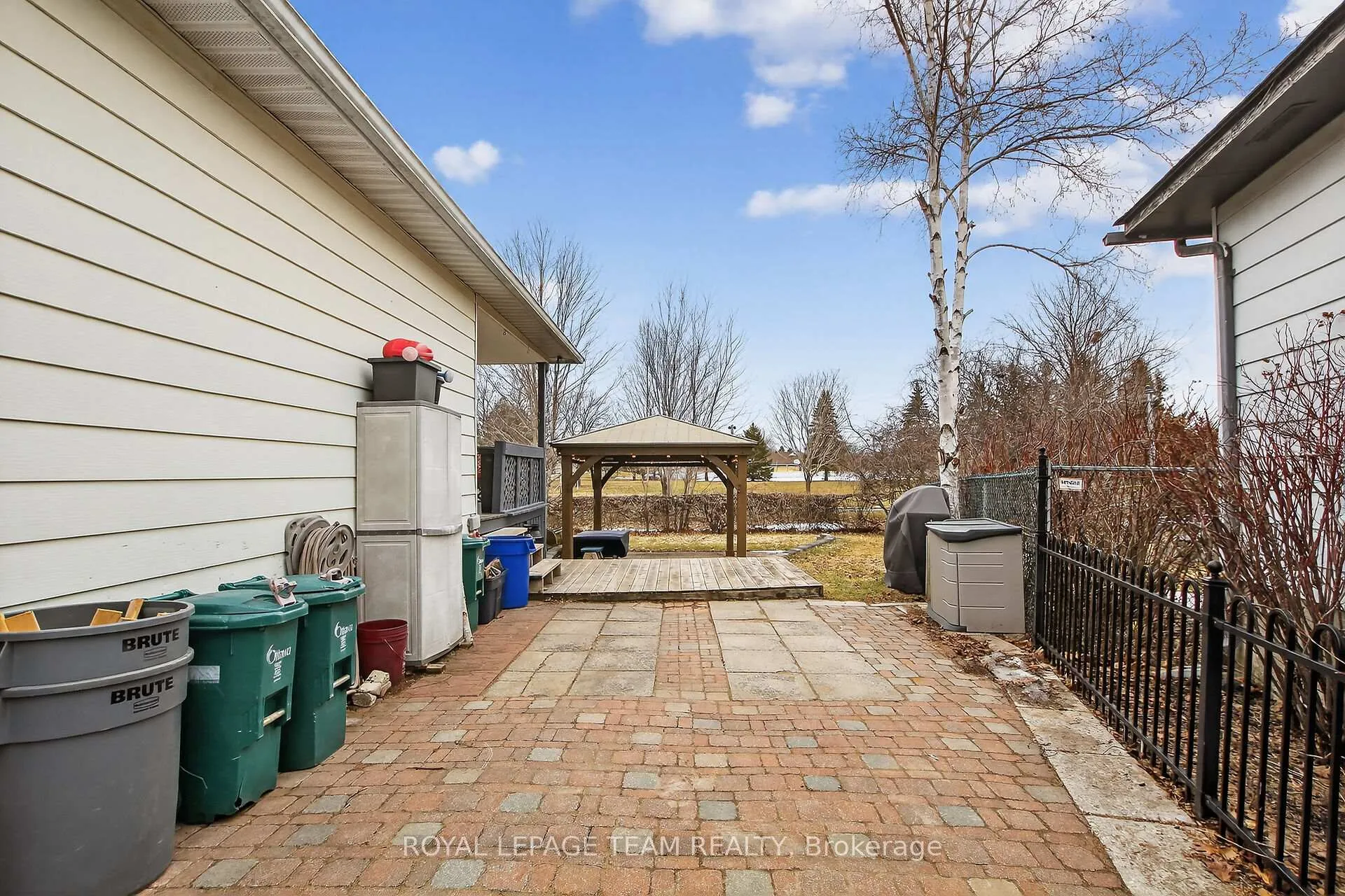 Photo 37 of 44 Ballantrae Way, Ottawa, Kanata - Glencairn/Hazeldean — HOMEH