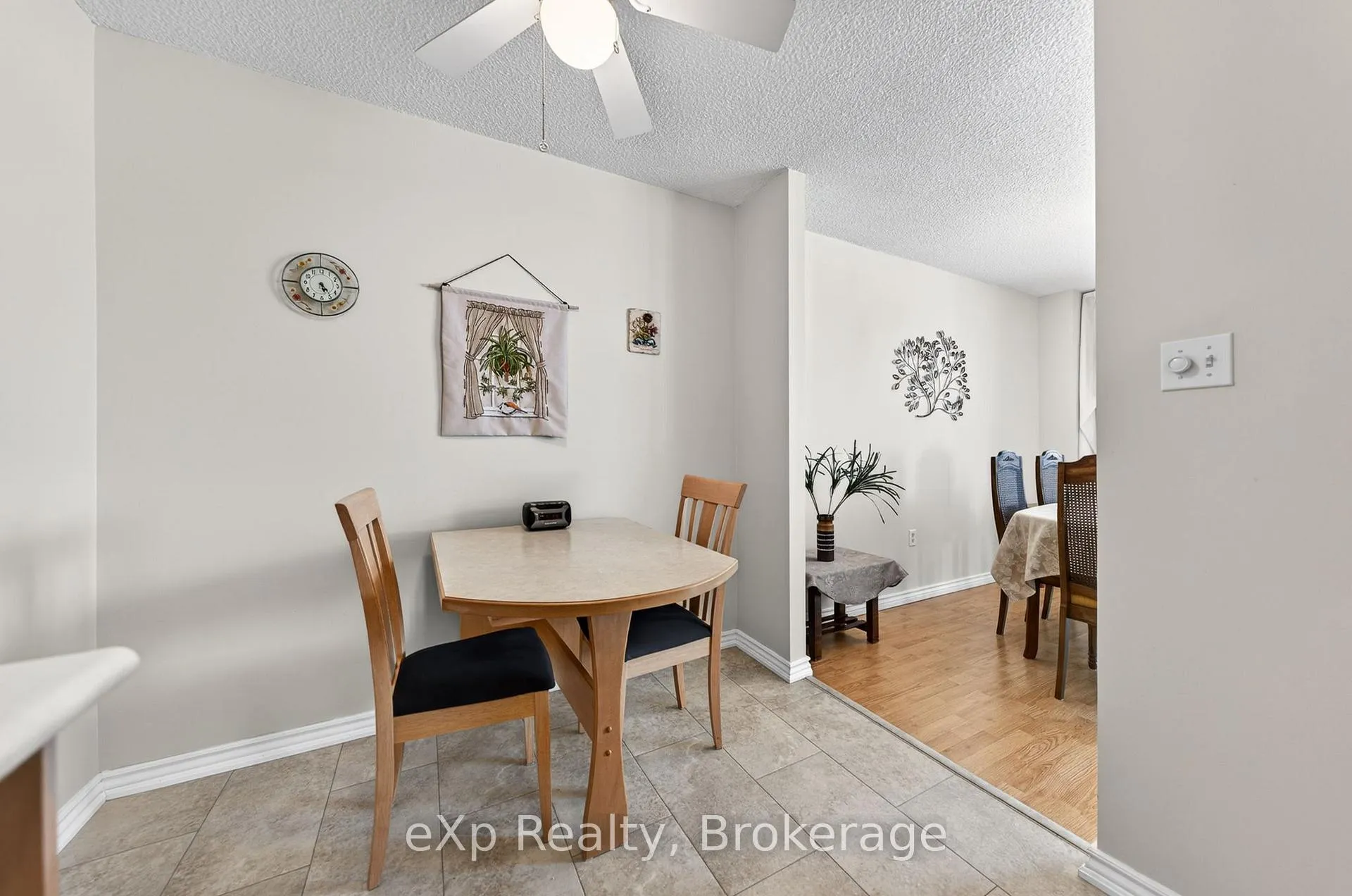 Photo 15 of Unit 408, 19 Woodlawn Road E, Guelph, Riverside Park — HOMEH