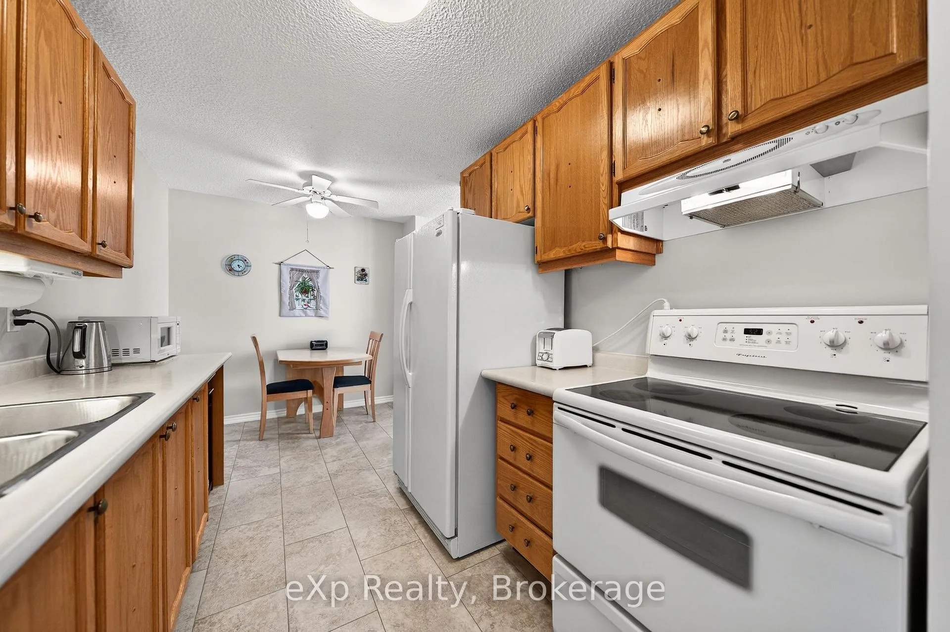 Photo 20 of Unit 408, 19 Woodlawn Road E, Guelph, Riverside Park — HOMEH