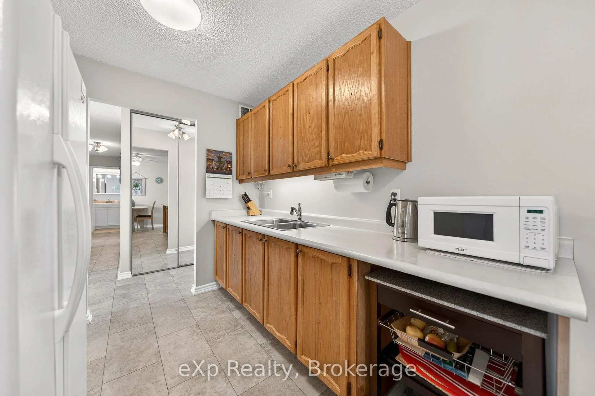 Photo 22 of Unit 408, 19 Woodlawn Road E, Guelph, Riverside Park — HOMEH