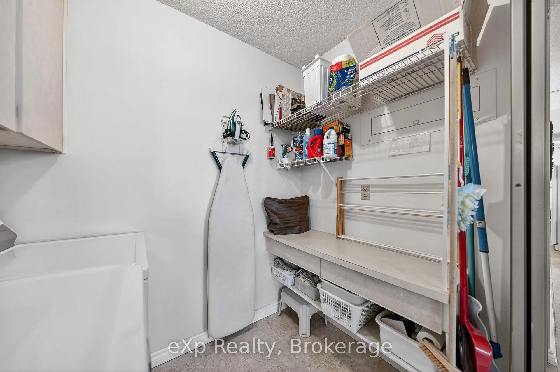 Photo 26 of Unit 408, 19 Woodlawn Road E, Guelph, Riverside Park — HOMEH
