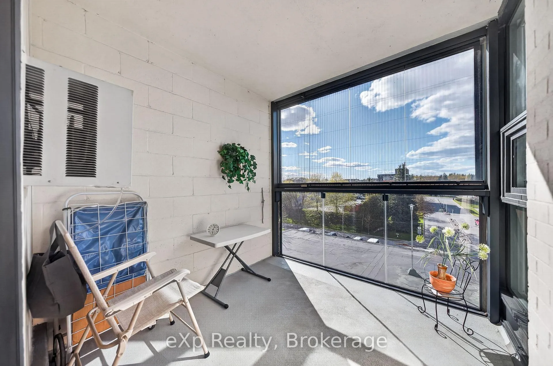 Photo 36 of Unit 408, 19 Woodlawn Road E, Guelph, Riverside Park — HOMEH