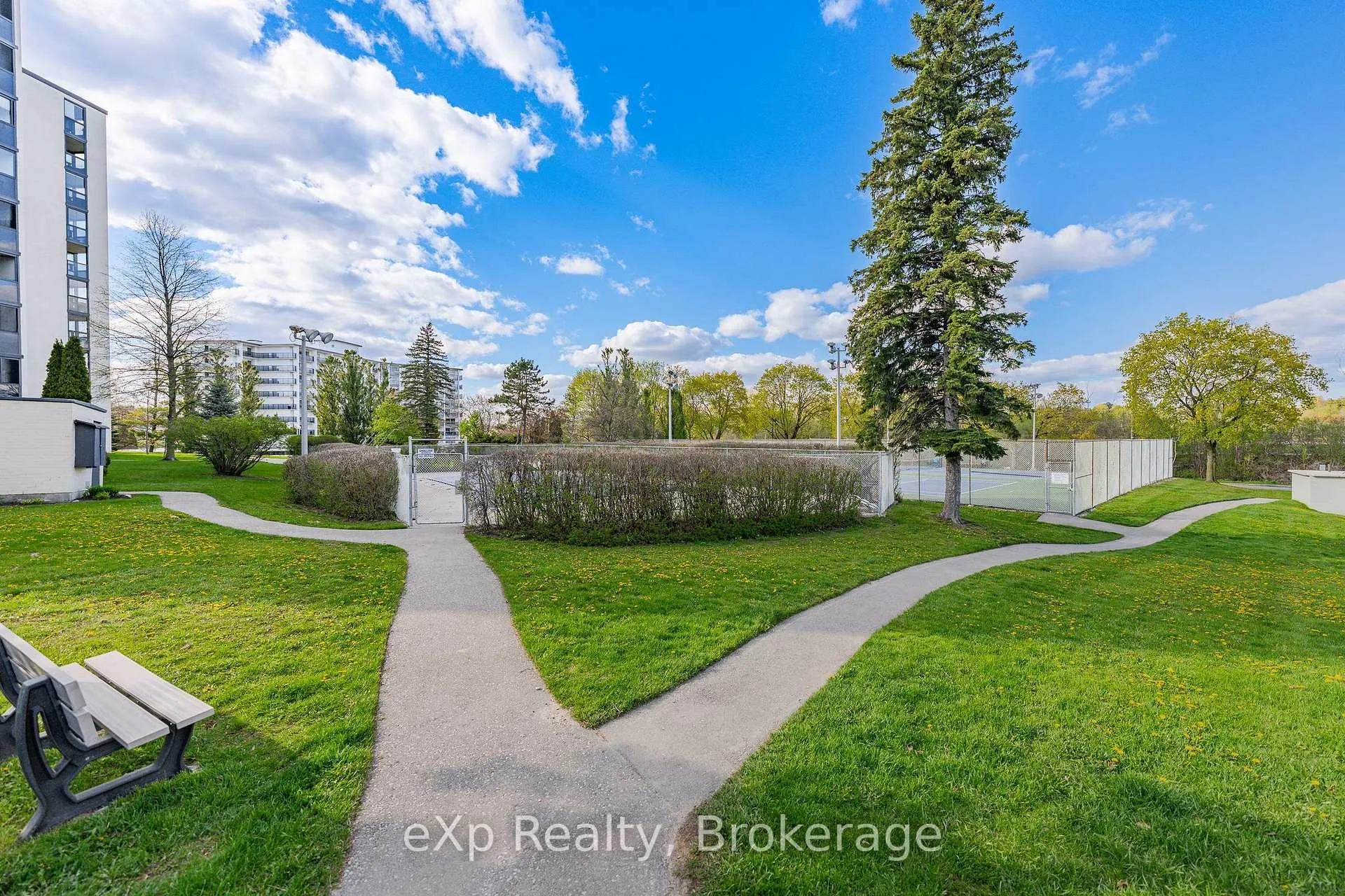Photo 43 of Unit 408, 19 Woodlawn Road E, Guelph, Riverside Park — HOMEH