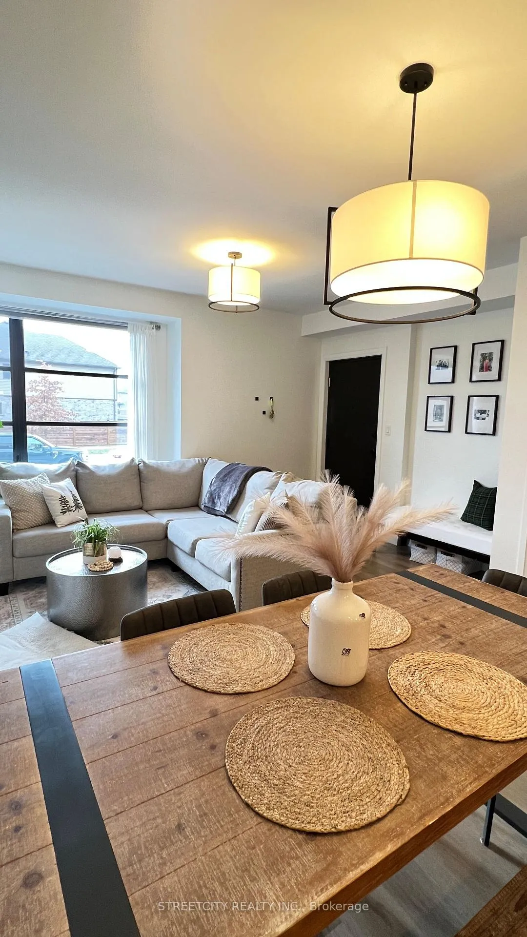 Photo 24 of Unit 31, 3900 Savoy Street E, London, South V — HOMEH