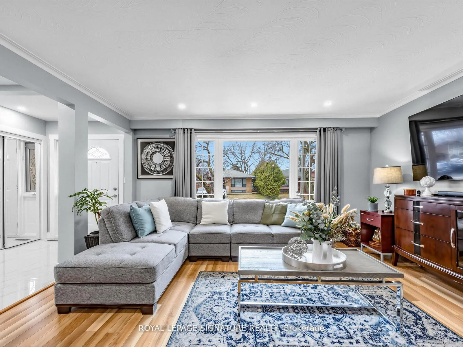 Photo 12 of 7 Jarwick Drive, Scarborough, Woburn — HOMEH