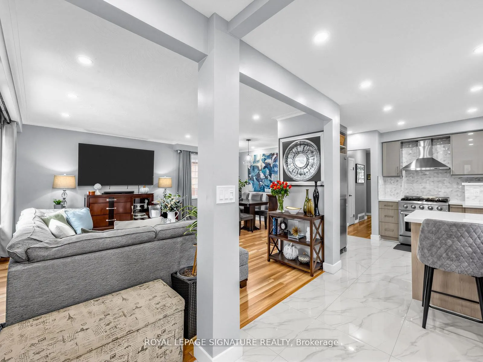 Photo 14 of 7 Jarwick Drive, Scarborough, Woburn — HOMEH