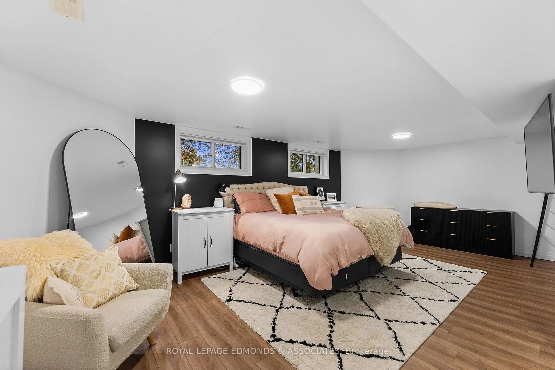 Photo 23 of 379 Morris Street, Pembroke — HOMEH