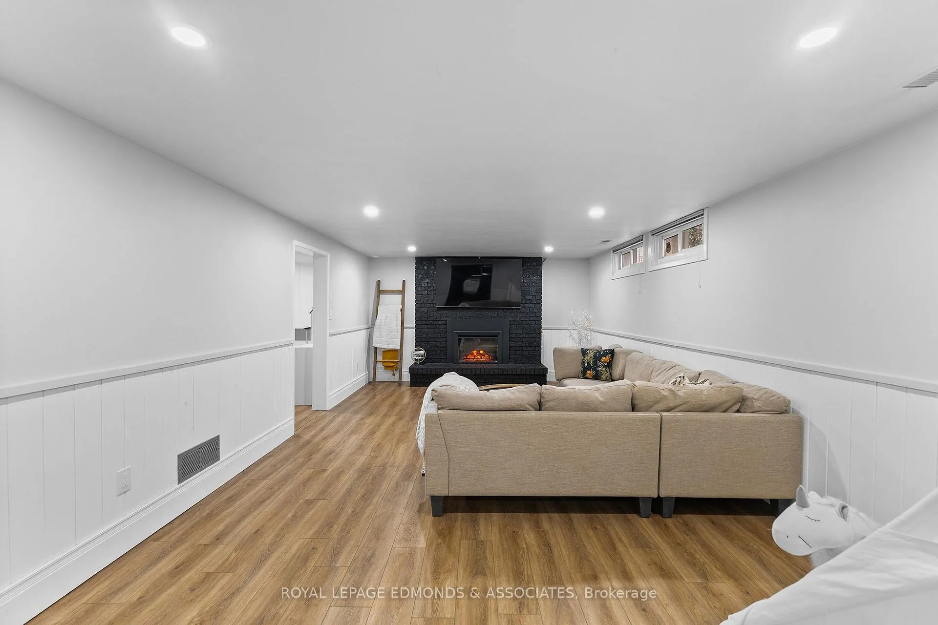 Photo 26 of 379 Morris Street, Pembroke — HOMEH