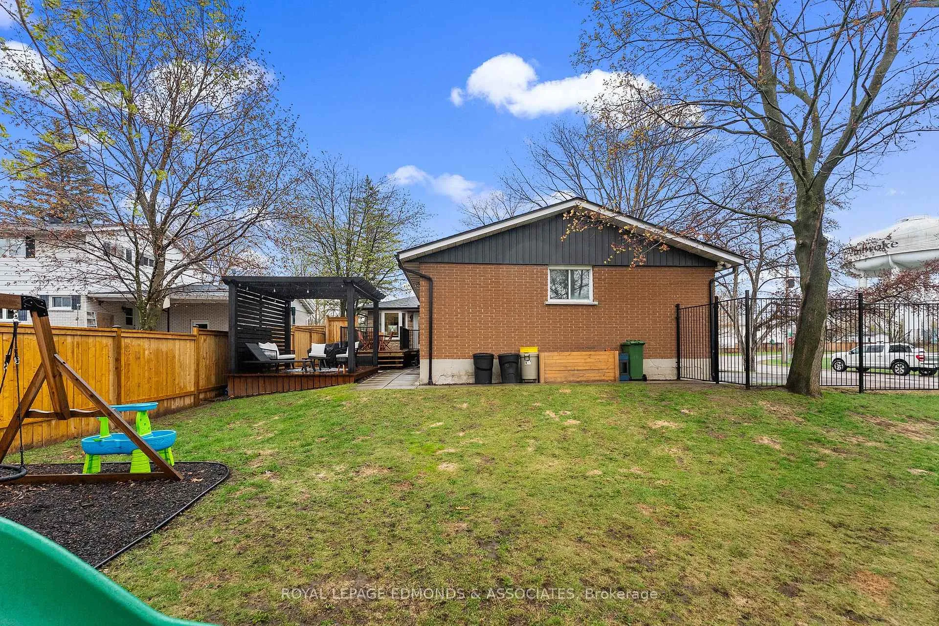 Photo 41 of 379 Morris Street, Pembroke — HOMEH