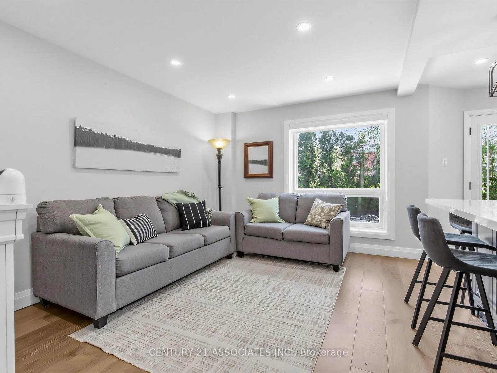 Photo 12 of 2908 Tradewind Drive, Mississauga, Meadowvale — HOMEH