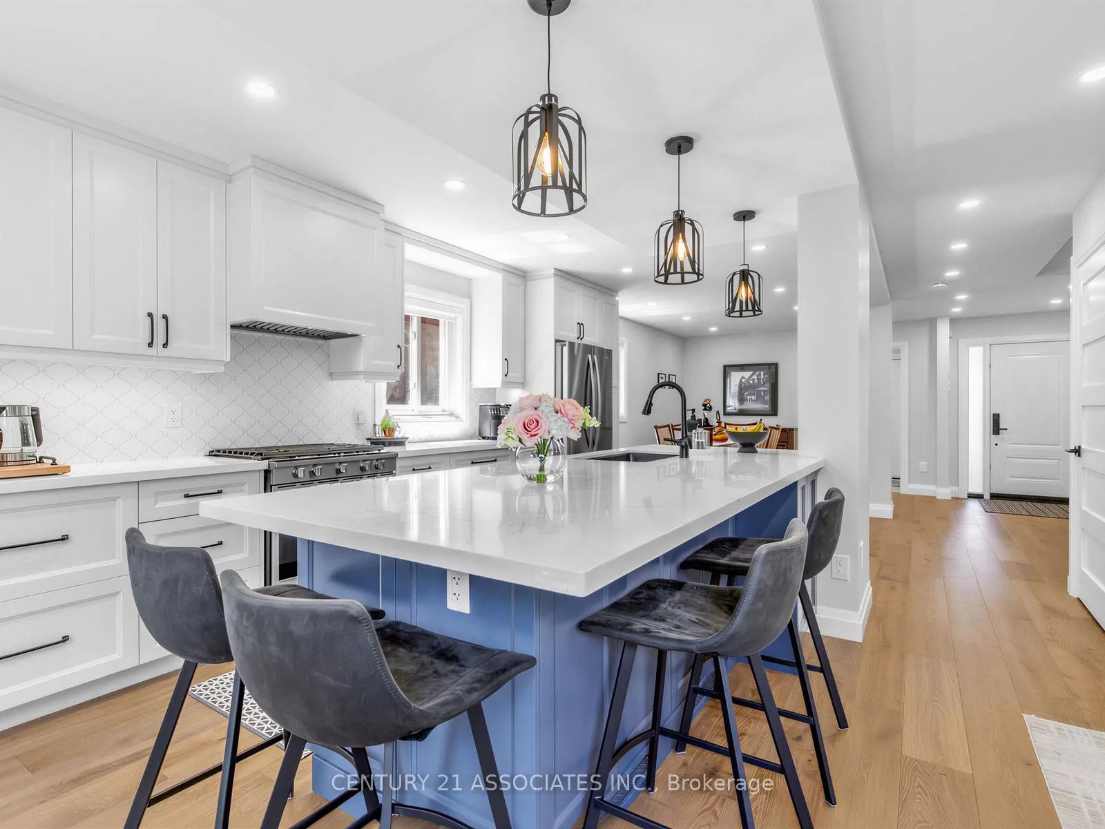 Photo 14 of 2908 Tradewind Drive, Mississauga, Meadowvale — HOMEH