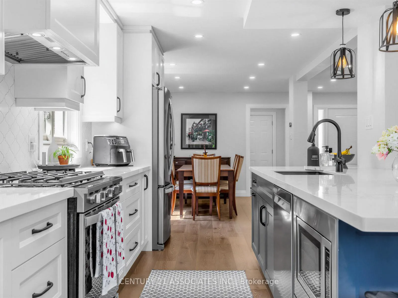 Photo 15 of 2908 Tradewind Drive, Mississauga, Meadowvale — HOMEH