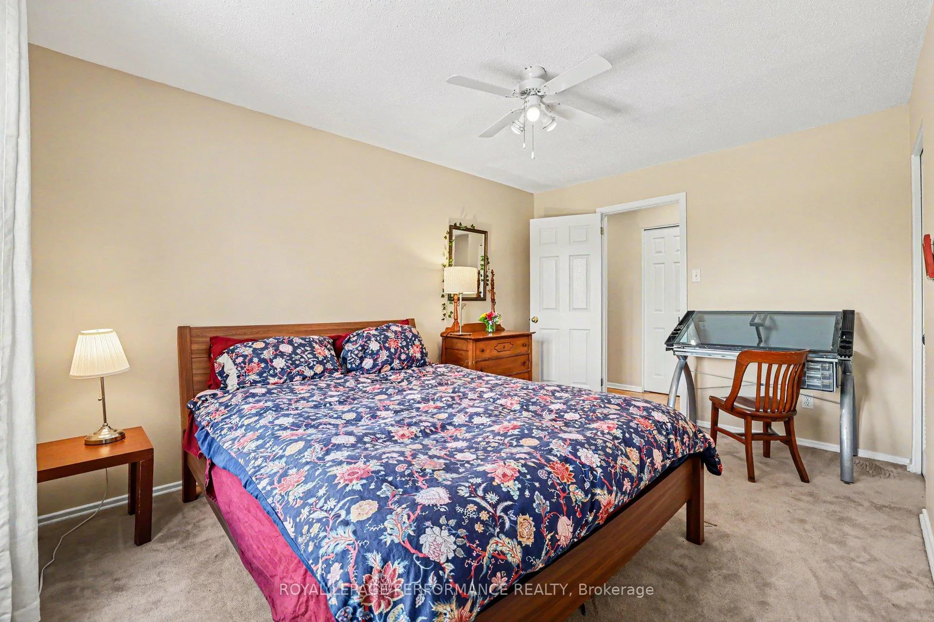 Photo 27 of 26 Delong Drive, Ottawa, Beacon Hill North — HOMEH