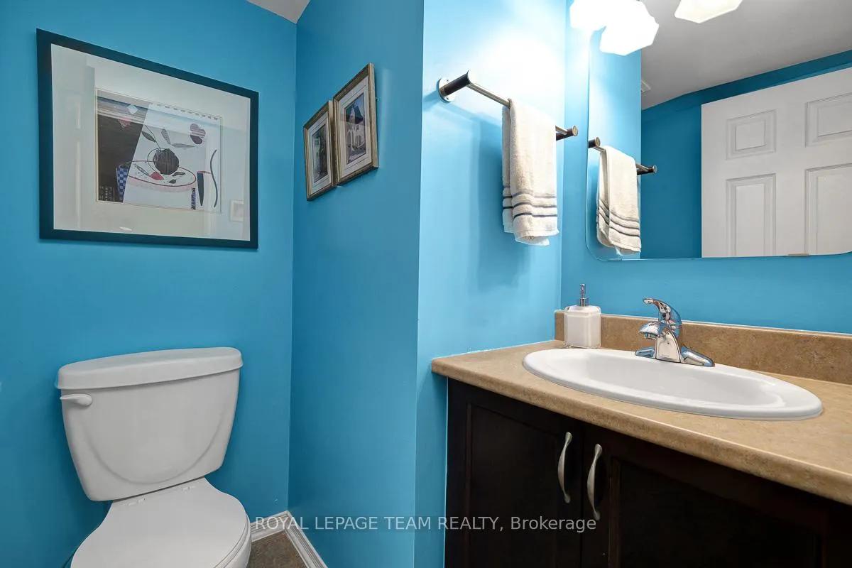 Photo 22 of 19 Inverkip Avenue, Ottawa, Hunt Club Park/Greenboro — HOMEH