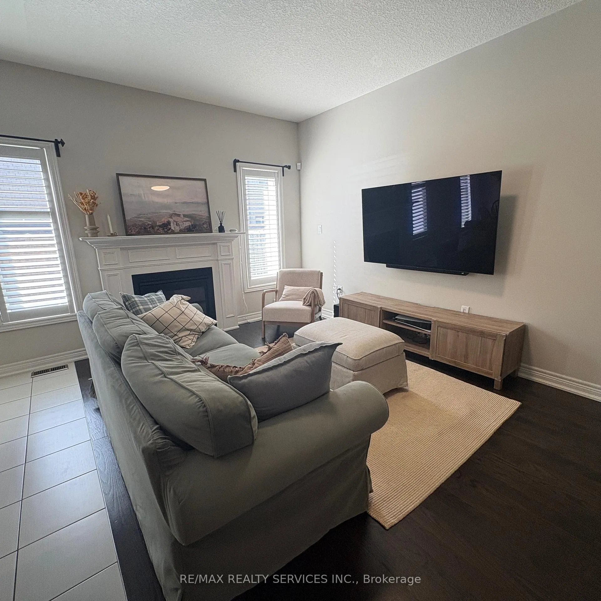 Photo 6 of 7 Sonoma Valley Crescent, Hamilton, Mewburn — HOMEH