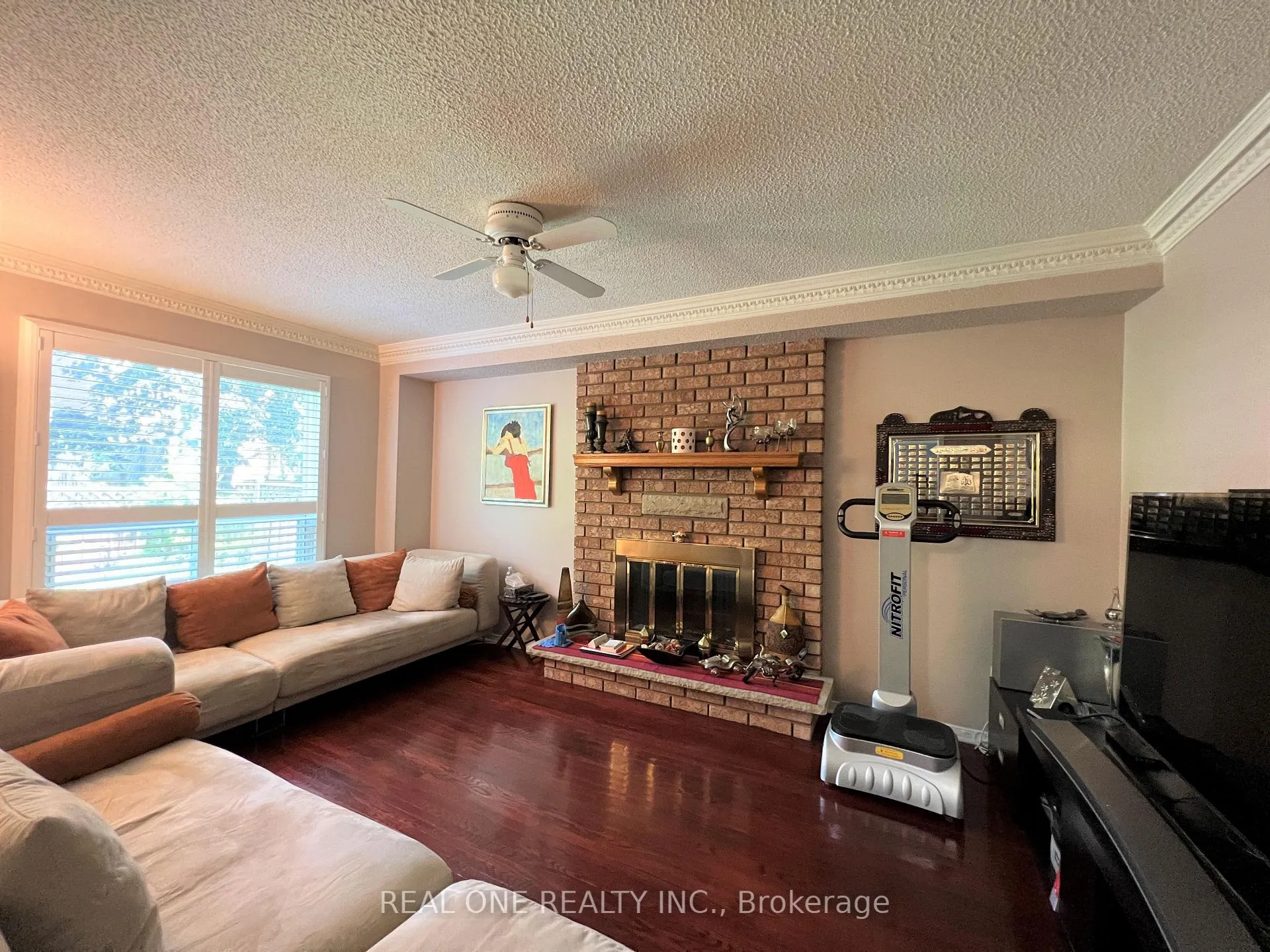 Photo 7 of 6403 Osprey Boulevard, Mississauga, Lisgar — HOMEH
