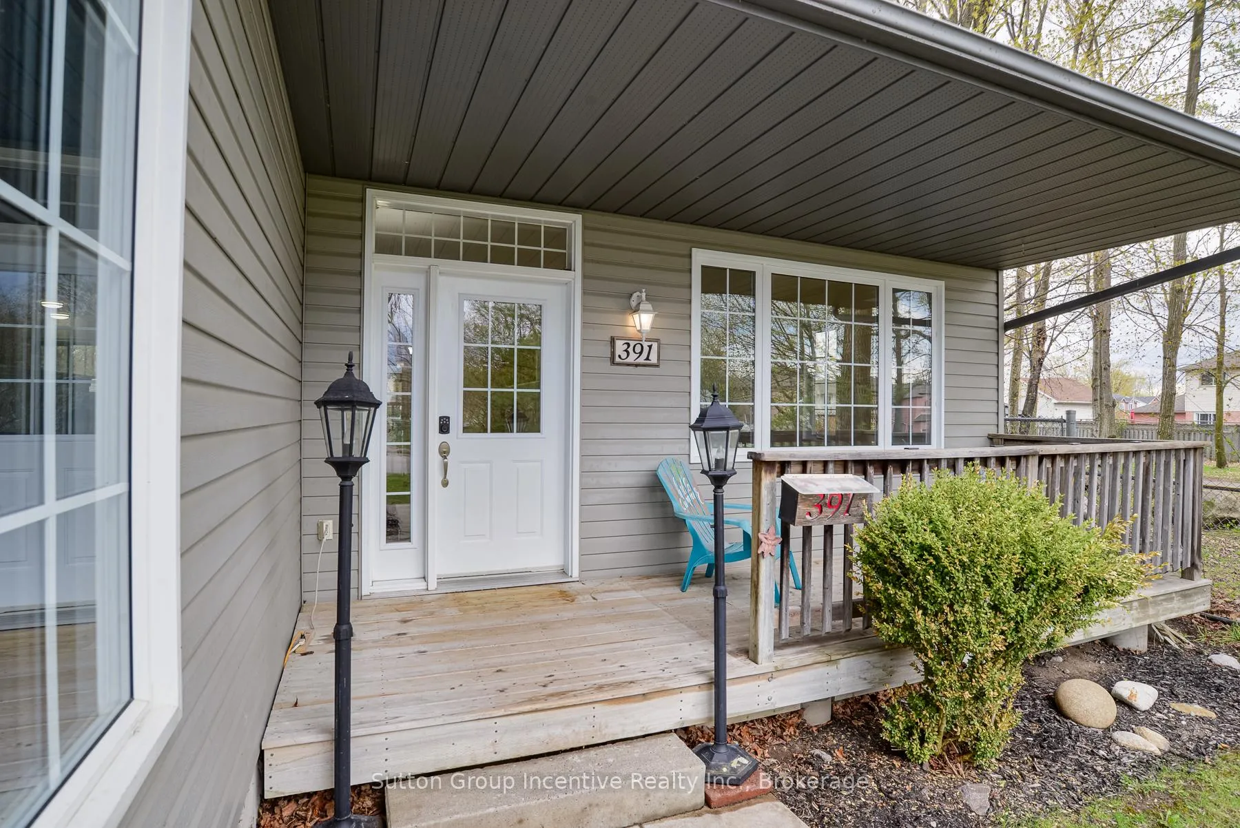 Photo 3 of 391 Grenville Avenue, Orillia — HOMEH
