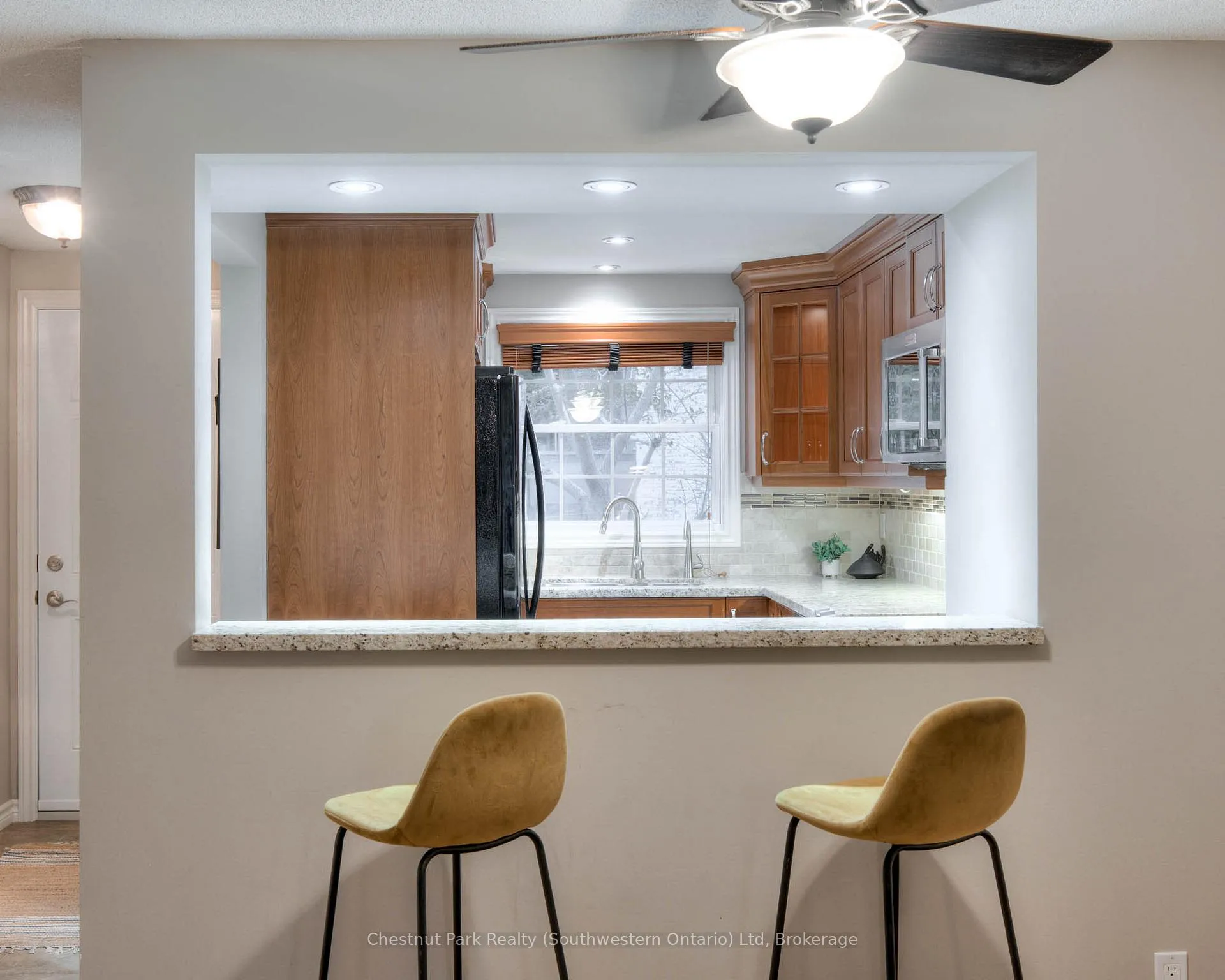 Photo 4 of Unit 30, 383 Edinburgh Road S, Guelph, Dovercliffe Park/Old University — HOMEH