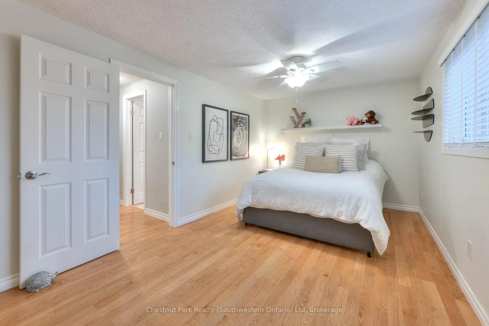 Photo 15 of Unit 30, 383 Edinburgh Road S, Guelph, Dovercliffe Park/Old University — HOMEH